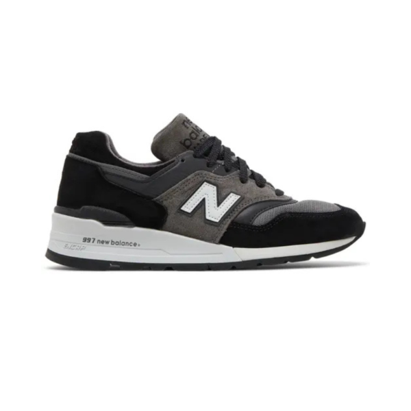 New Balance 997 "Black" Sneakers